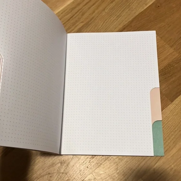Notebook, Pen & Sticky Tab set - Picture 4 of 14